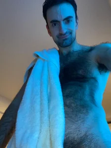 HairybutHorny BLUE LIGHTS Foto 9
