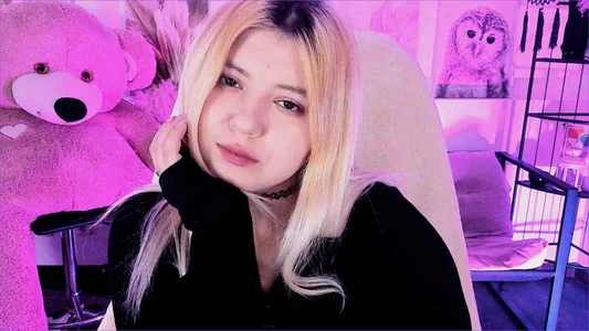 DiaAngell Soft Pink Poză 2