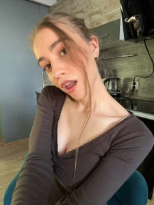 IsobelCashin new hairstyle Foto 2