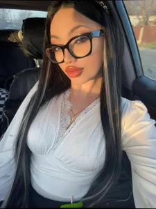 LisaRaee Chill but Kinda Sexy Foto 4