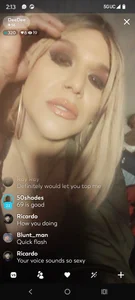 deedeelove82 Public Pic 4