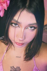 emilysofiia My face 💞💕🩷 Pic 8