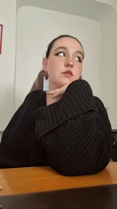 vndertherxysvn Public Poză 3
