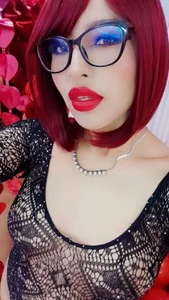 MadelaineJonesのPublicの 4枚の写真