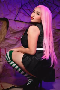 Cosplay Mitsuriii🥵 de HATSUNE__  5 photos