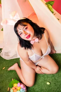 RoxaneBrown kullanıcısının your favorite bunny albümü -  4 fotoğraf