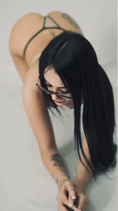 TianaDavis Public Pic 3