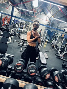 Bratty-Blonde55 Public Pic 7