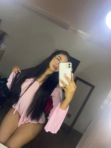 Amara_rosee_ Public Pic 9