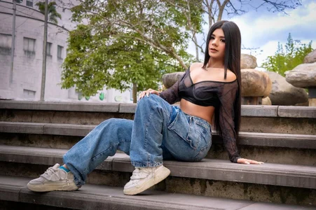 ViolettGracee Public Pic 3
