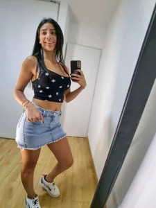 PutitateaseのPublicの 7枚の写真