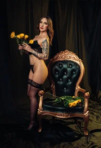 GODDESS IN BLACK od Hannah_Lane  snímek