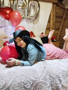 Public od Alice_pussyhairy  3 snímek