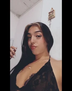 .. de juliana_gxxx  2 Imagens