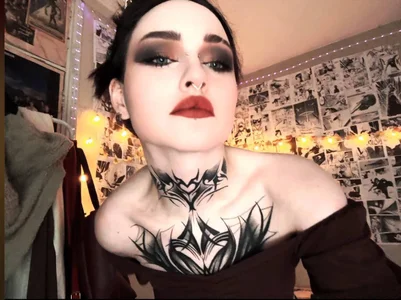 MollyKissy Public зображення 4