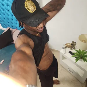 Charliedamn 🔥🔥🔥🔥 Pic 2
