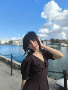 KarenMendez Public Gambar