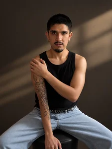 latinboy de gahel_  2 Imagens