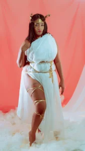 AbellaLizz A trip to the skies of the Greek gods Pic 5