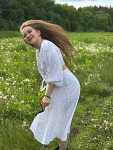 Miatiny's Grass🌿 Sex Photo 2