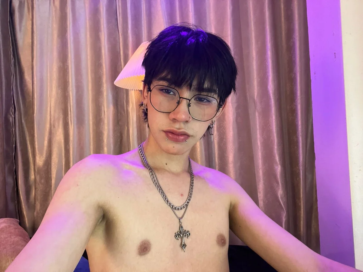 Demian_Hush Gambar Trending 2662