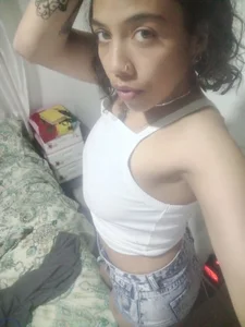 AmaraRoberts420: i am Julia ( 5 фото)