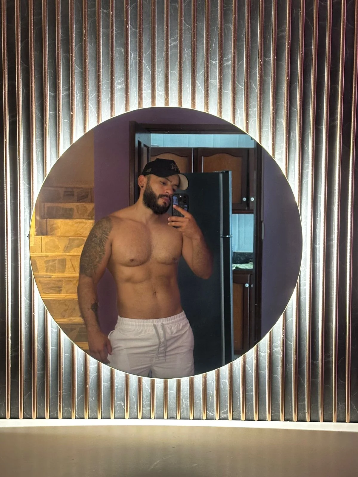 Трендове зображення  8048 Mike_savage3