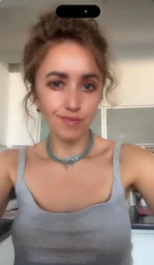 Avokadoo Public  3টি ছবি