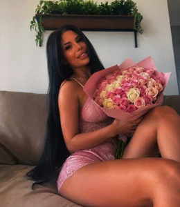 AmberValee Outfits💕 صورة واحدة|AmberValee Outfits💕 صورتان|AmberValee Outfits💕  9 صور|AmberValee Outfits💕  9 صورة