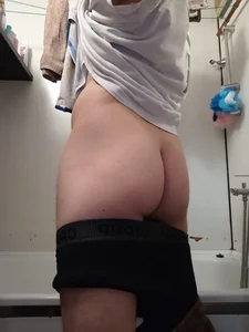 AbukLokoのPublicの 4枚の写真