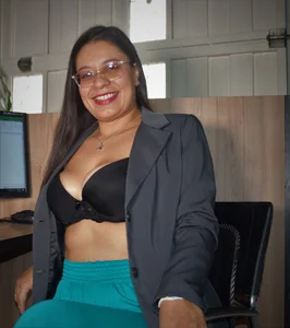 MiaCallie OFFICE Pic 2