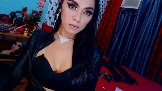 AsianQueenAlexaXx Public Poză