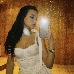 TessGolias Me Kuva 2