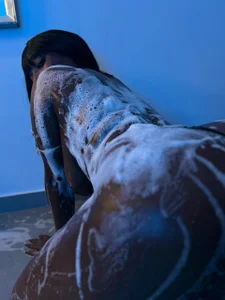 Coral_Lise Between bubbles and curves Pic