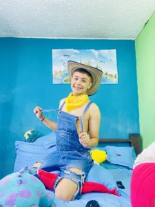 christopher_Hot: 🍓 ( 2 фото)