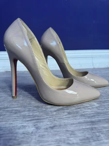 Tasha_Allas Louboutin Bilde 6