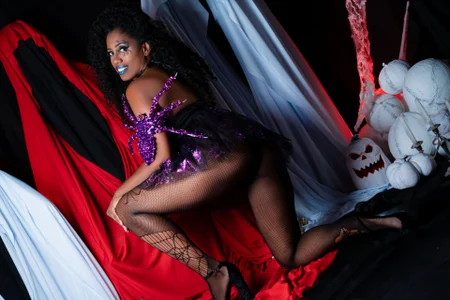 AteneaPercy Something wicked looks this good. Don't you agree? 💋 사진 2