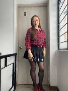 Giovanela_rose What was the first thing you looked at? Be honest. 😏 Pic 4
