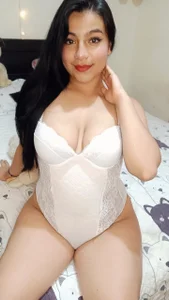 julieth_hot69 Public Pic 2