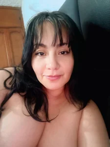 LYDIA_BOTTO Public 사진 4
