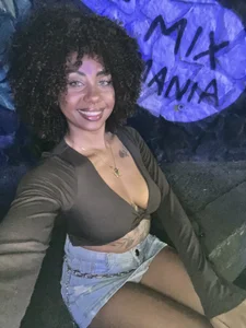 euanasasuga's XXX Nude Photo 2