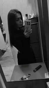 WowwGirl Public Foto 4
