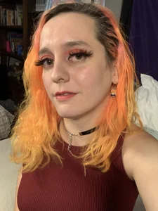 Evelan420: Public ( 5 фото)