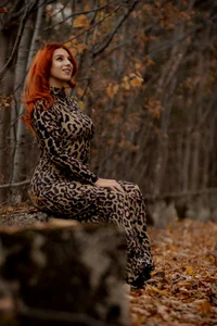 NadiraNoor Love autumn ❤️🦊🍁🍂 Foto 3