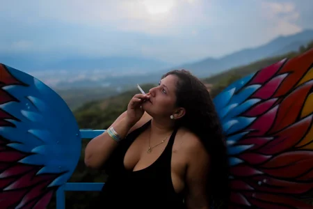 Genesis_Montenegro_OA a beautiful view and a beautiful woman Gambar