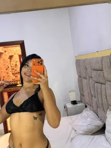AmaraRose__ Public Pic 2