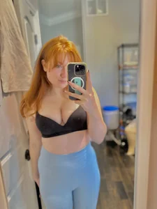 stinkybushgirl Public Pic 2