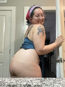 ivolustful Asstastic Ivo зображення