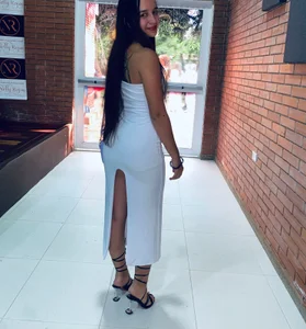 linda_skinny Public Pic 2