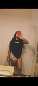 MeganRoouse4 Public Fotka 3